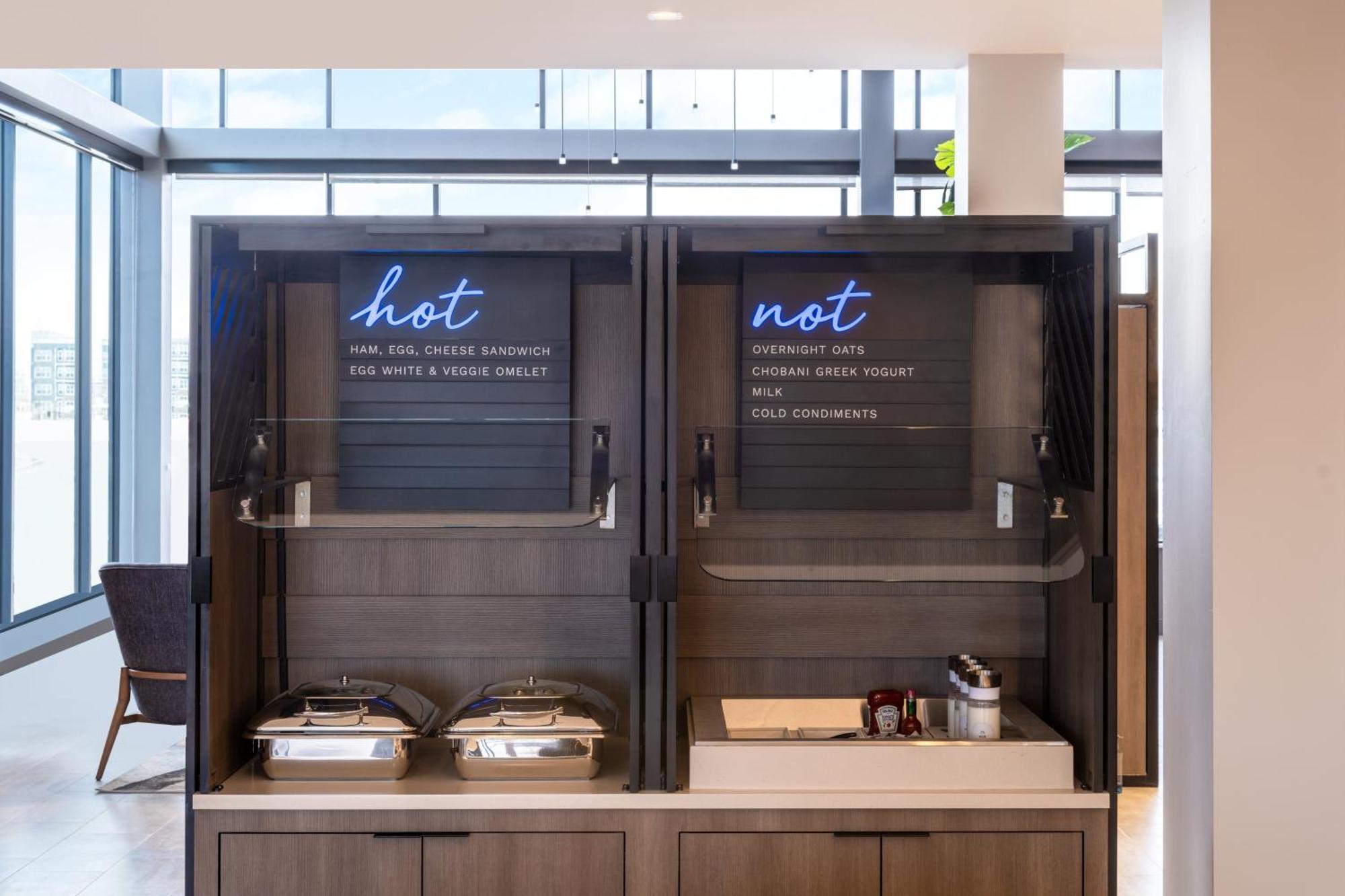 Atwell Suites Austin Airport By Ihg Zewnętrze zdjęcie