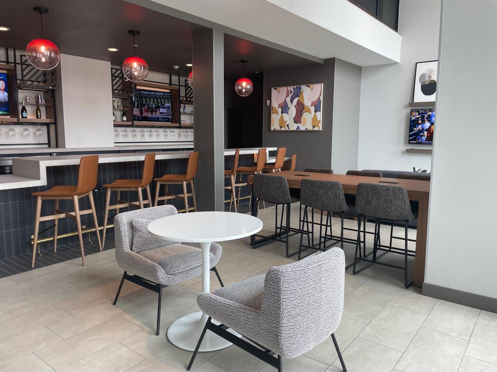 Atwell Suites Austin Airport By Ihg Zewnętrze zdjęcie