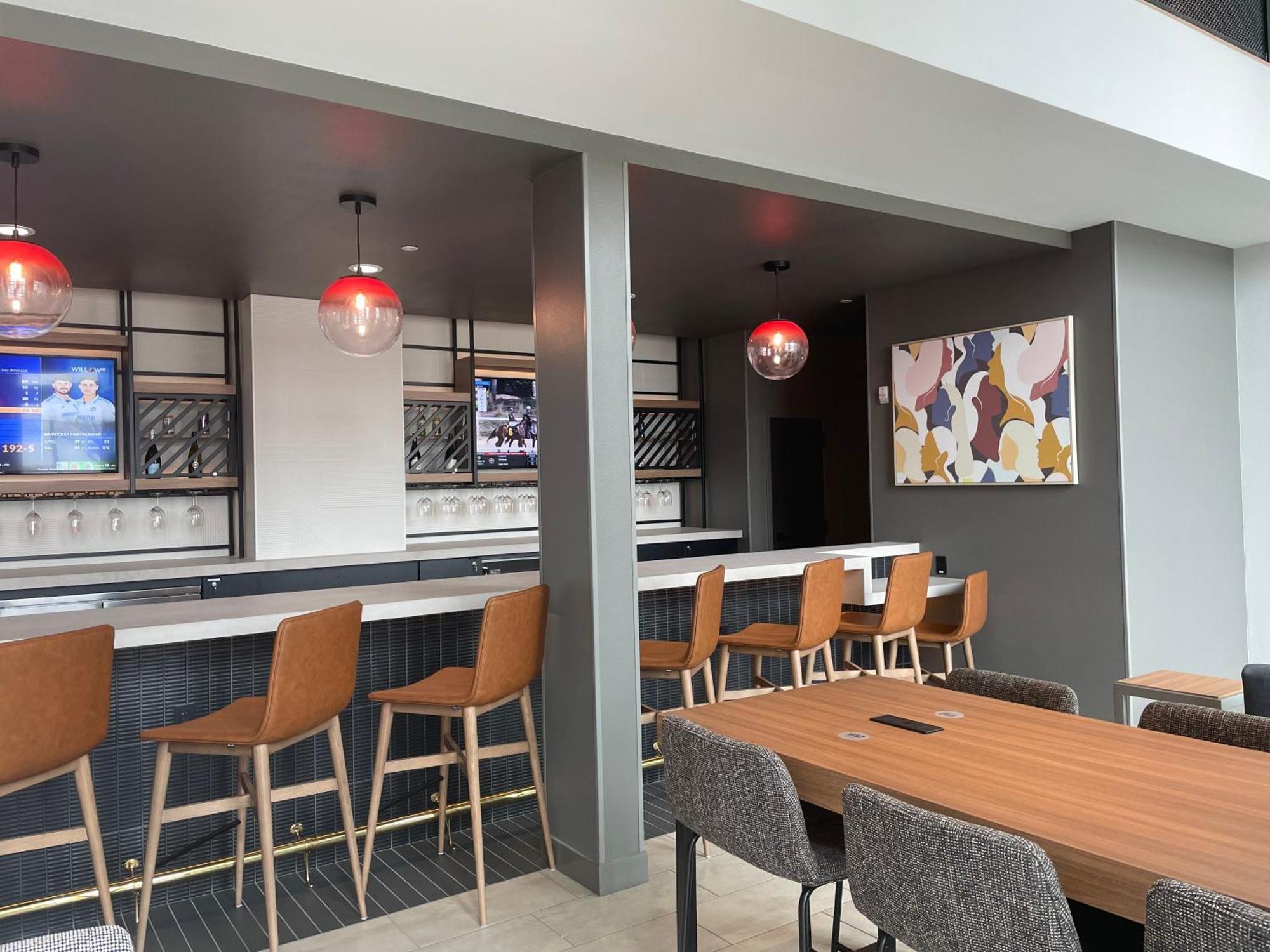 Atwell Suites Austin Airport By Ihg Zewnętrze zdjęcie